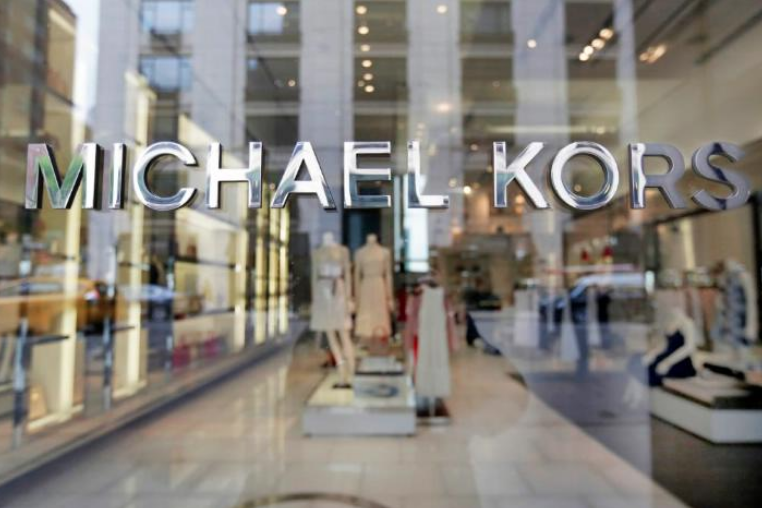 Michael Kors compra Versace por 2.000 millones de dólares